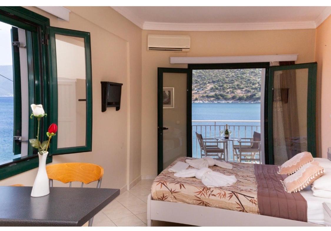 Poseidon Apartments Agia Efimia Екстер'єр фото